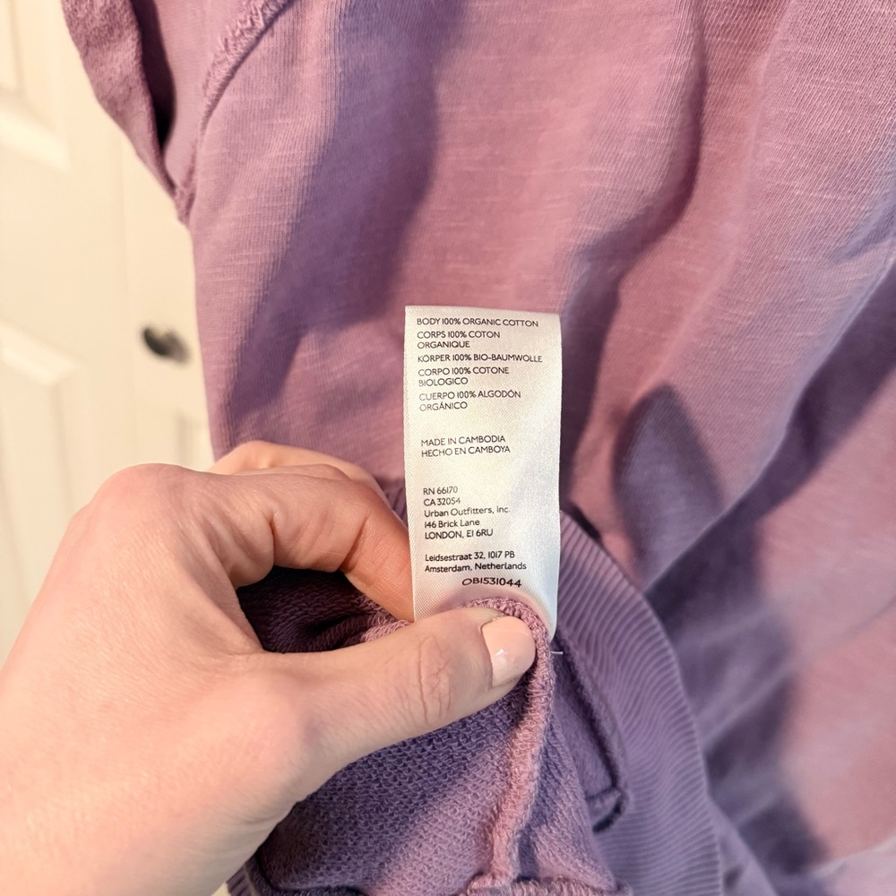 Pilcro from Anthropologie Washed Lavender V-Neck Short Sleeve Top - Picture 4 of 4